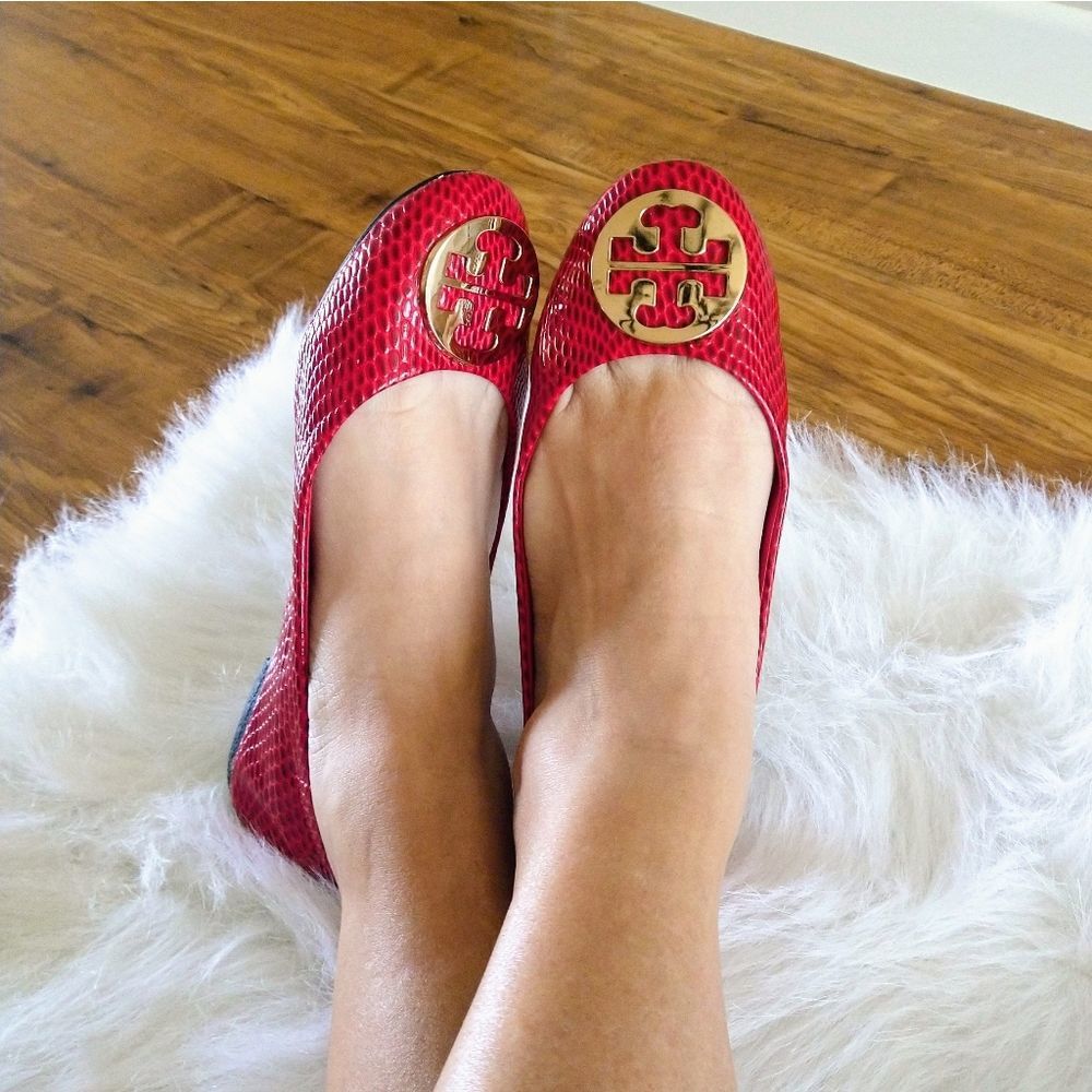 Tory Burch Reva Slippers Bright Textured Red Gold Tone Logo Size EU41 (9.5-10).